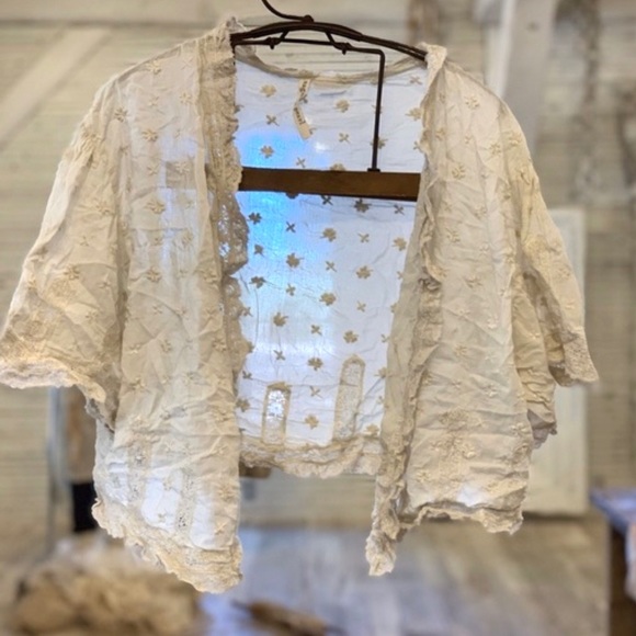 ISO for these Magnolia Pearl items!! pls reach out if you have. thx - Picture 5 of 12